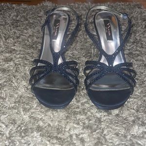 Nina Heels Size 9.5 Navy